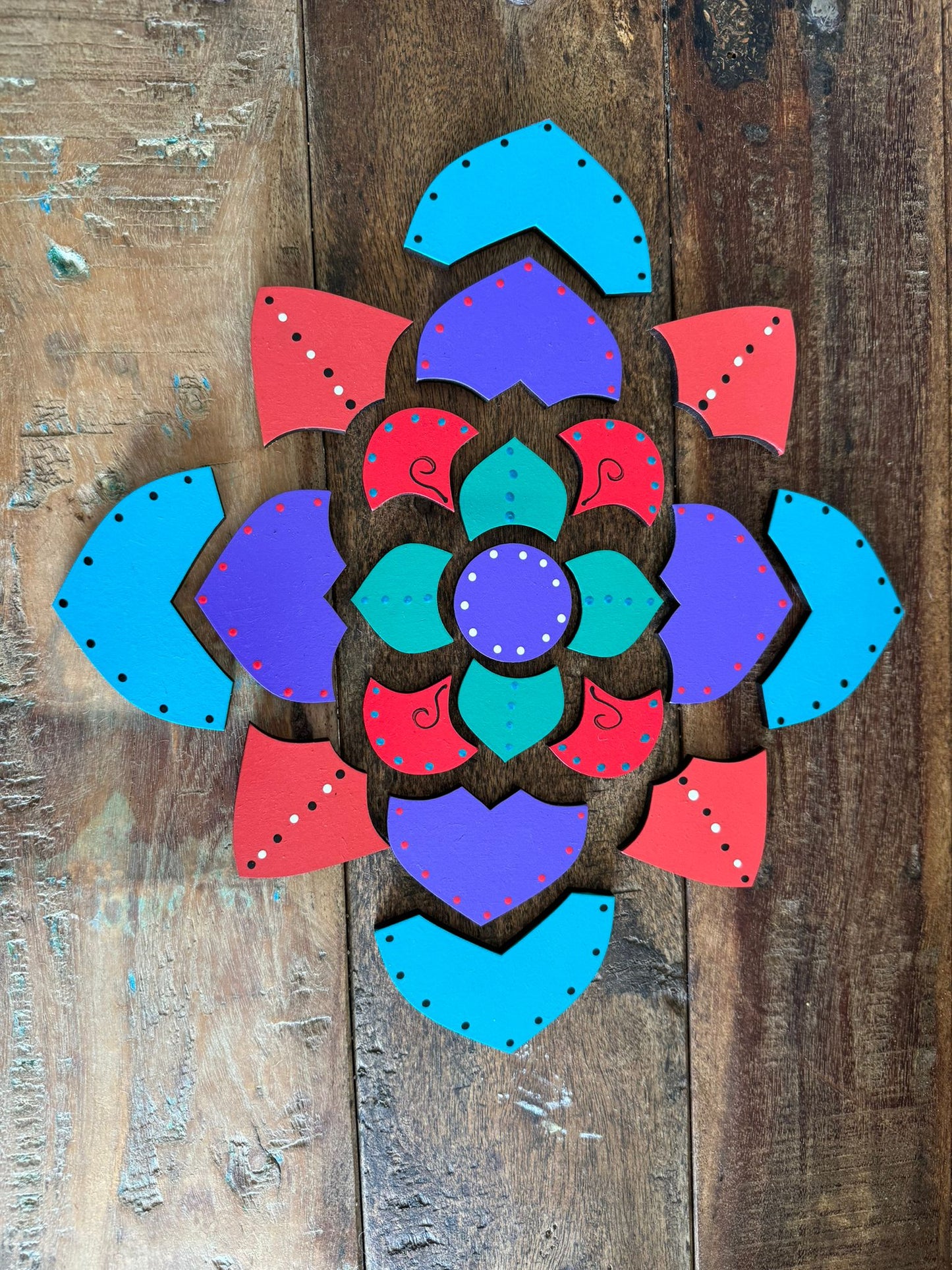 Rangoli Puzzle - 22 Pieces