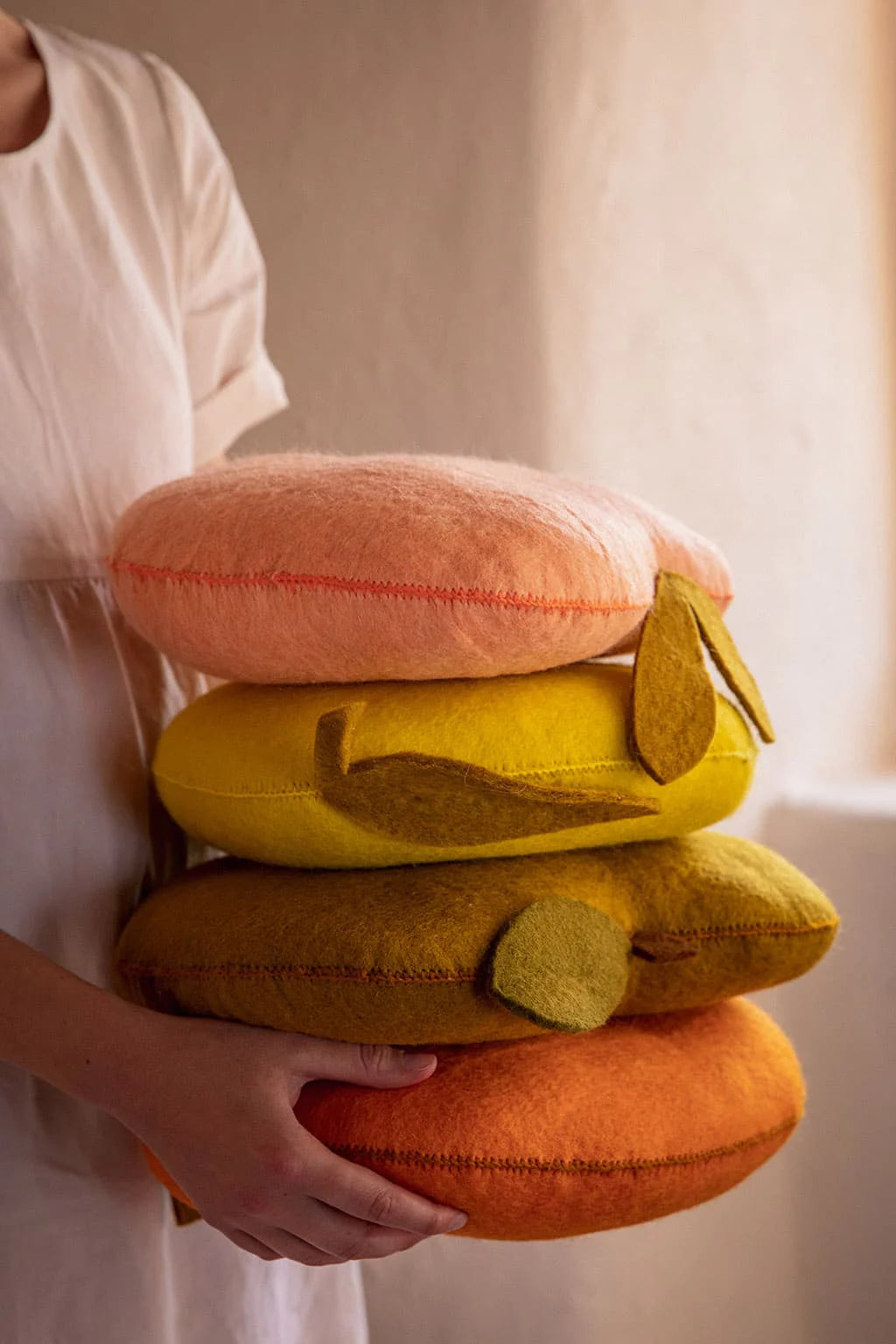 Muskhane cushions