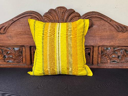 Barefoot Cushion (Yellow)
