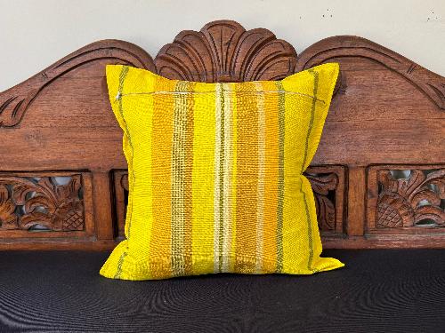 Barefoot Cushion (Yellow)